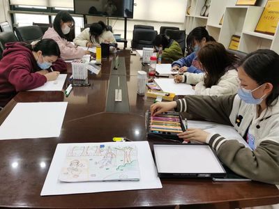 把握机遇，展示风采——初等教育学院师范生职业技能大赛绘画技术培训侧记