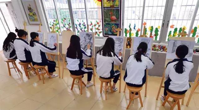 广州市从化区职业技术学校~重点中职实力雄厚,师资力量强大